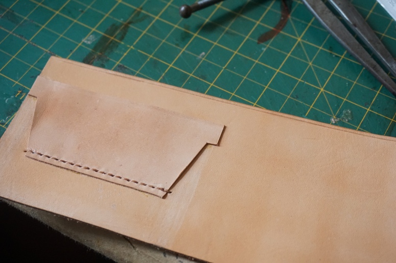 weekend ranger leather made in singapore bespoke customized billfold how to make  craftsman wallet sleeve case customized bespoke handmade handcrafted made in singapore  (1)